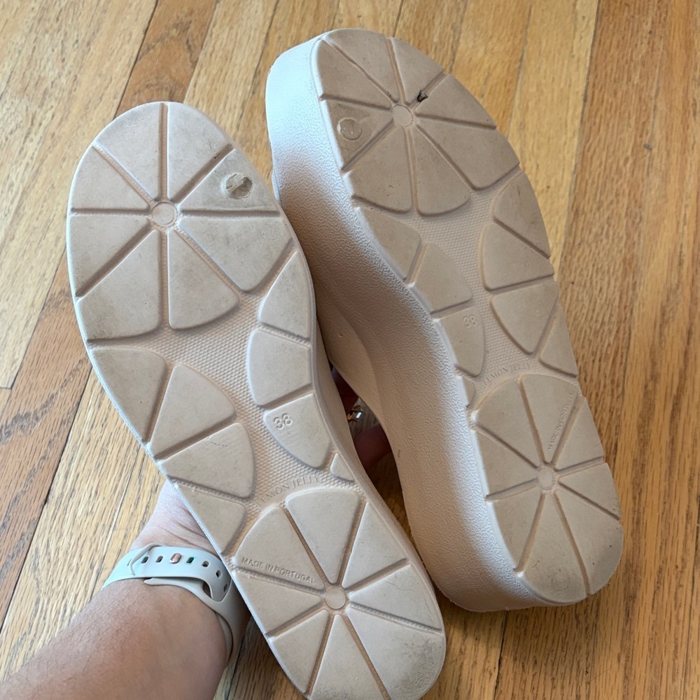 Lemon Jelly Women's Sunny Slide Sandal - Picture 6 of 7